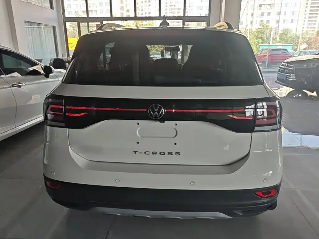 Volkswagen T-Cross — фото 5