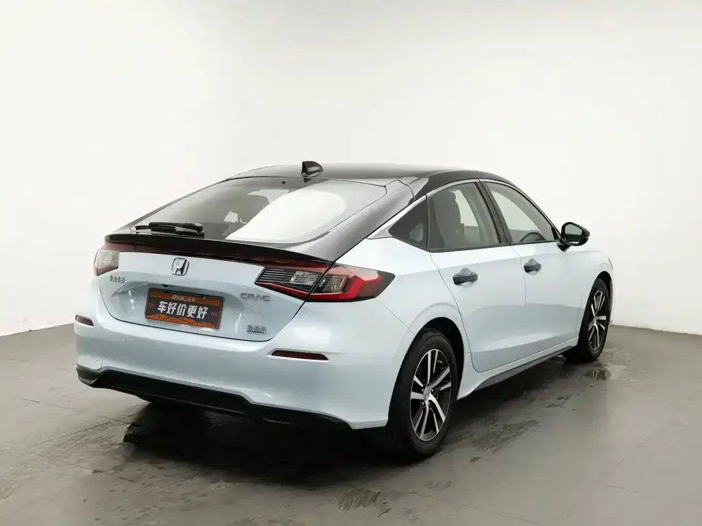 Honda Civic — фото 2