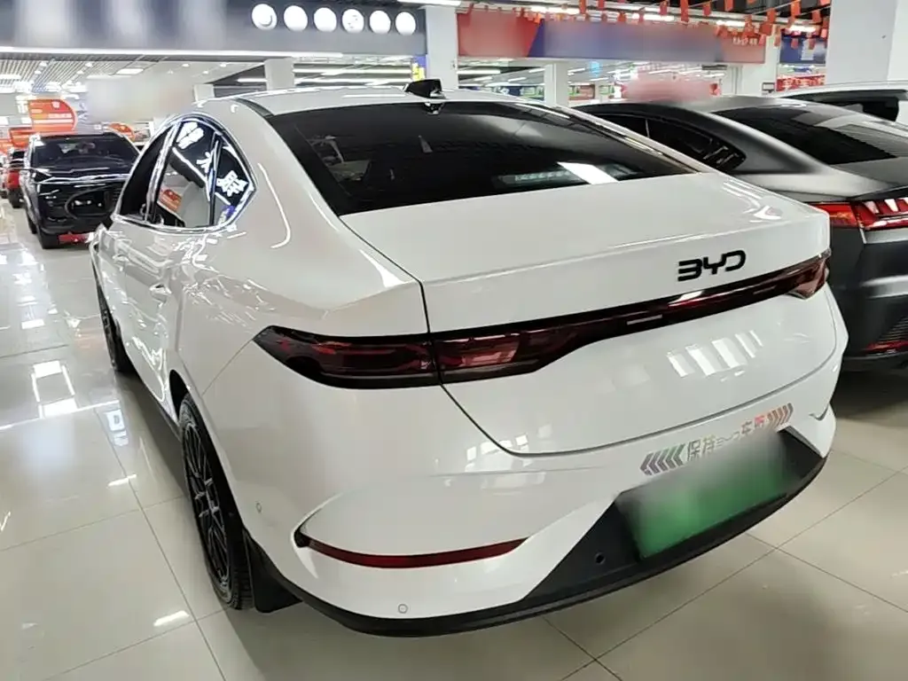 BYD Qin PLUS — фото 7
