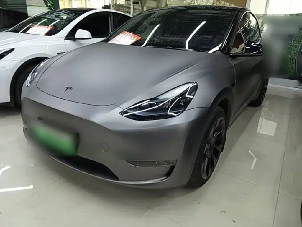 Tesla Model Y — фото 5