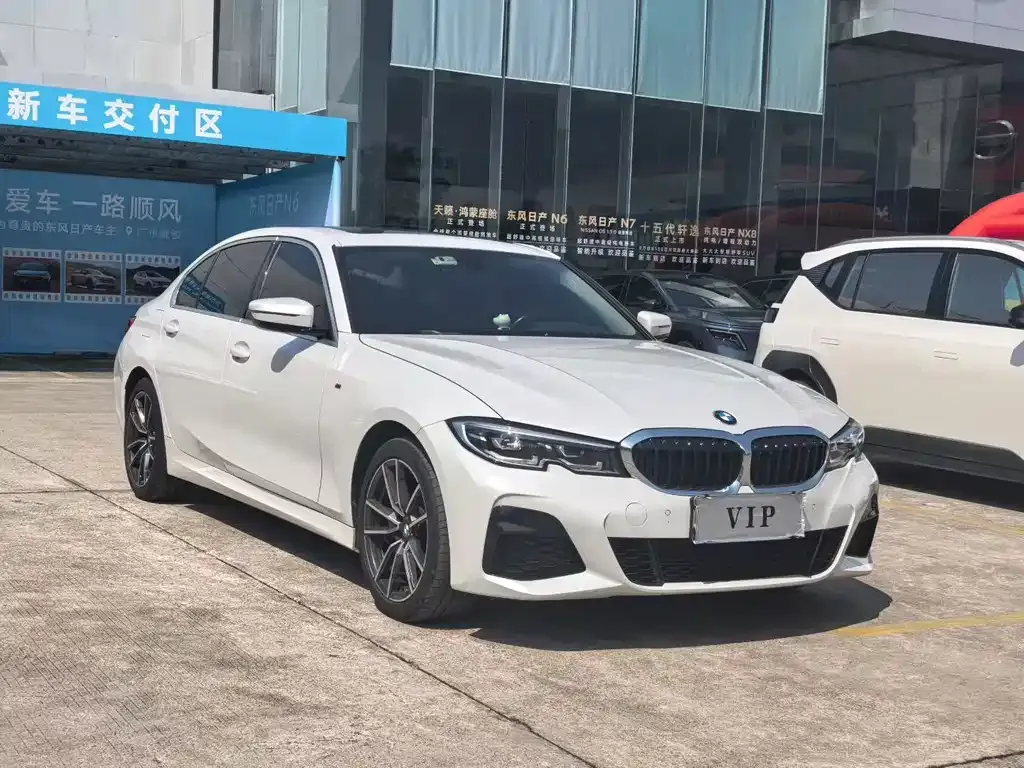 BMW 3 Series — фото 1
