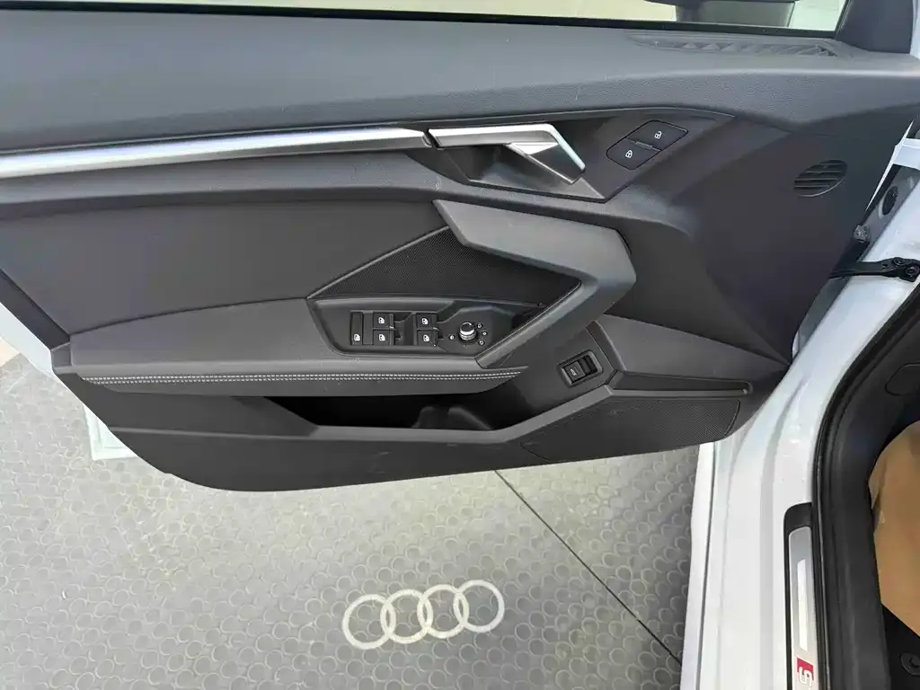 Audi A3 — фото 3