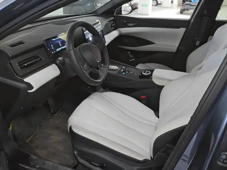BYD Seal 06 — фото 10