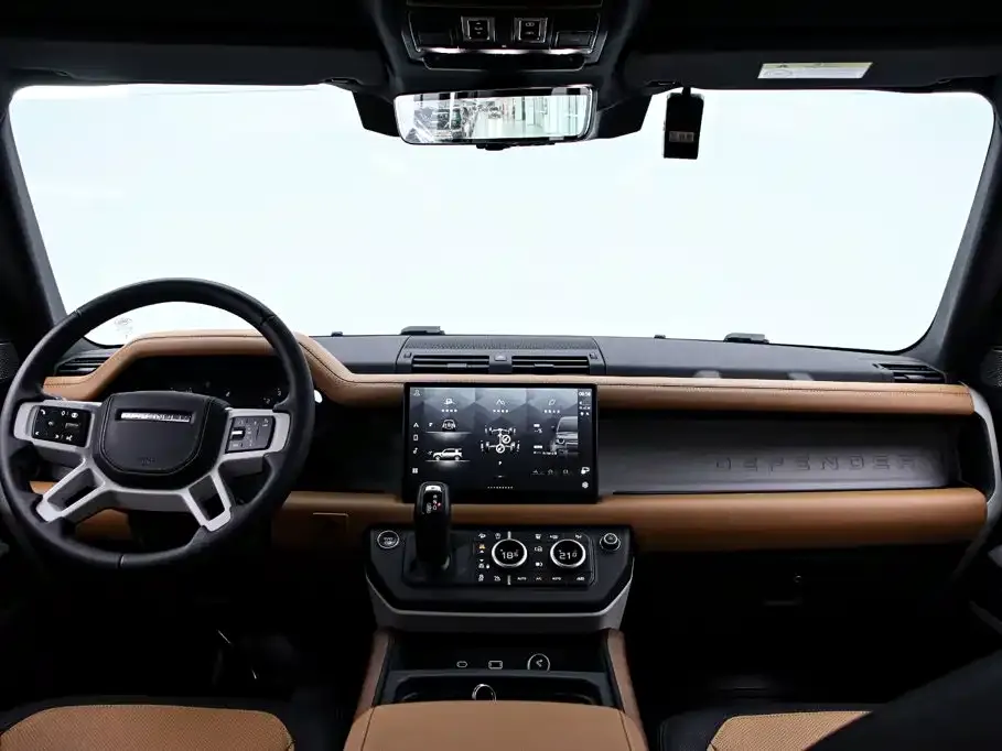 Land Rover Defender — фото 10