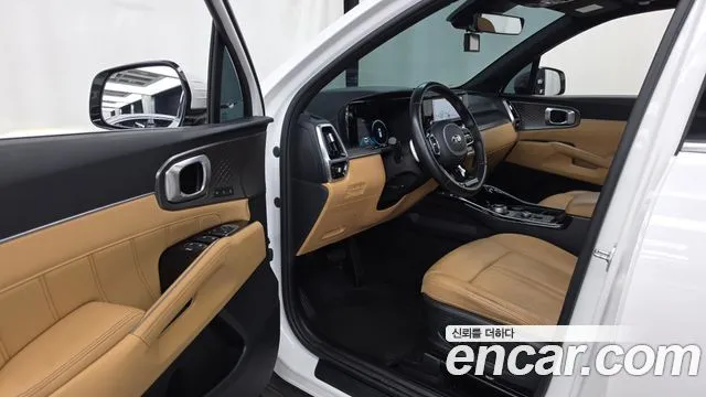 Kia Sorento — фото 10