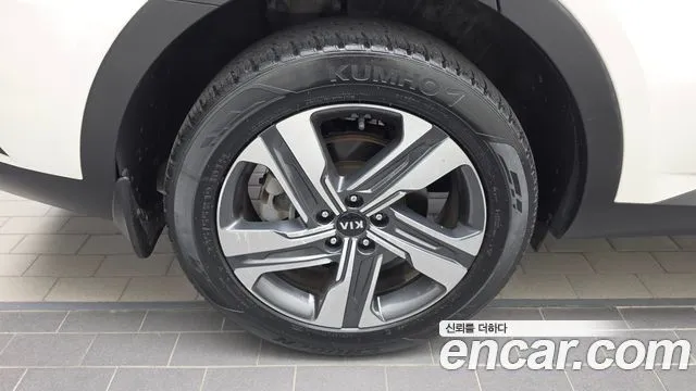 Kia Sorento — фото 9