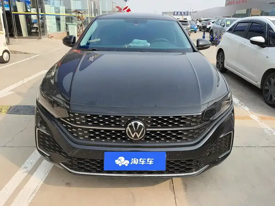 Volkswagen Passat — фото 8