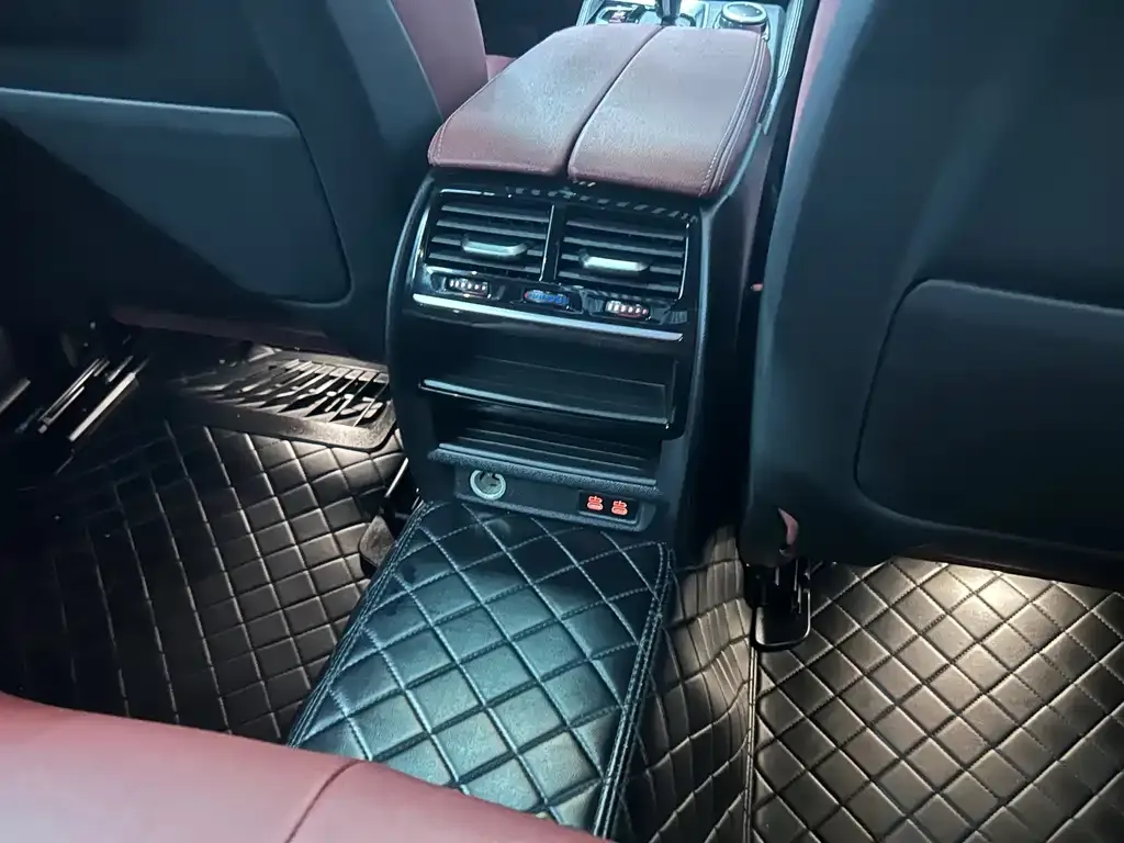 BMW 5 Series — фото 3