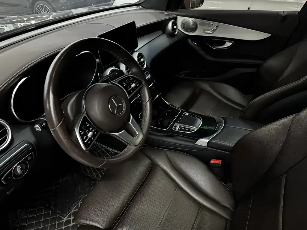 Mercedes-Benz GLC — фото 3