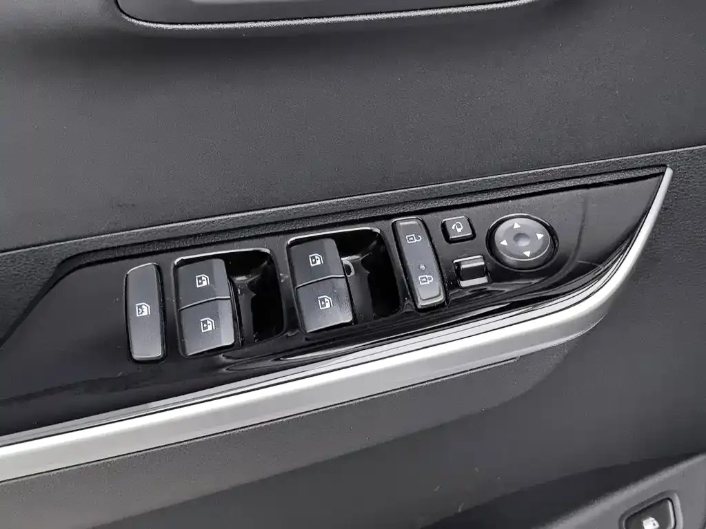 Hyundai Custo — фото 3