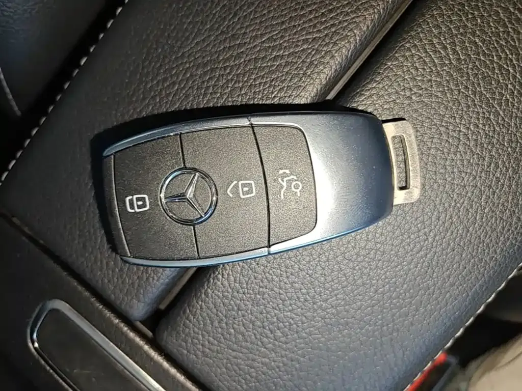 Mercedes-Benz A-Class — фото 10