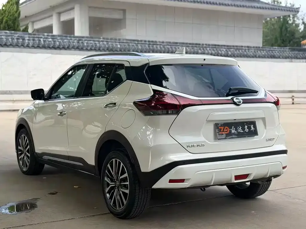 Nissan Kicks — фото 4