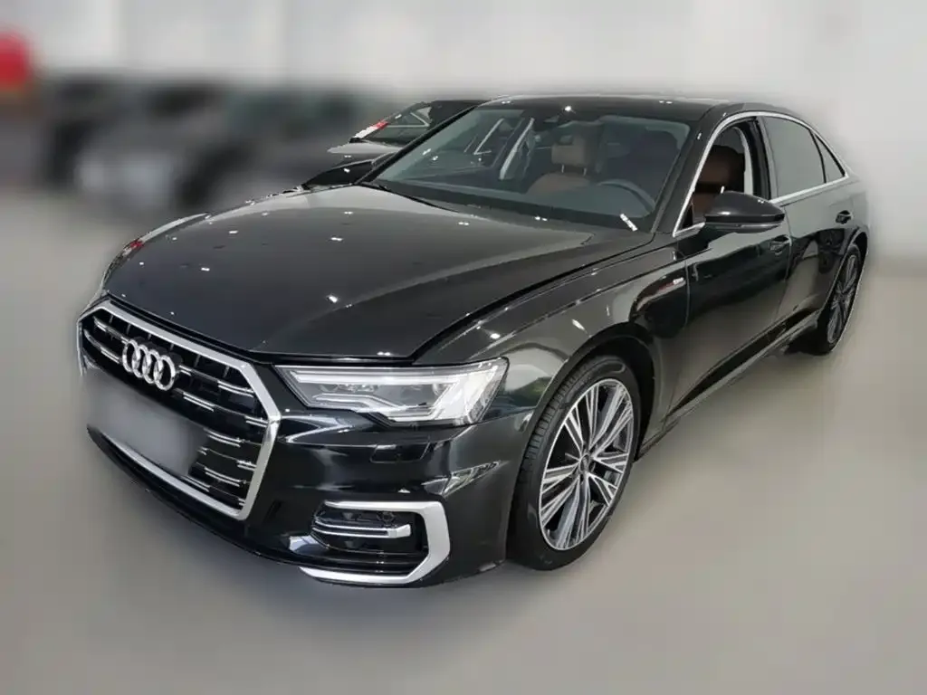 Audi A6L — фото 1