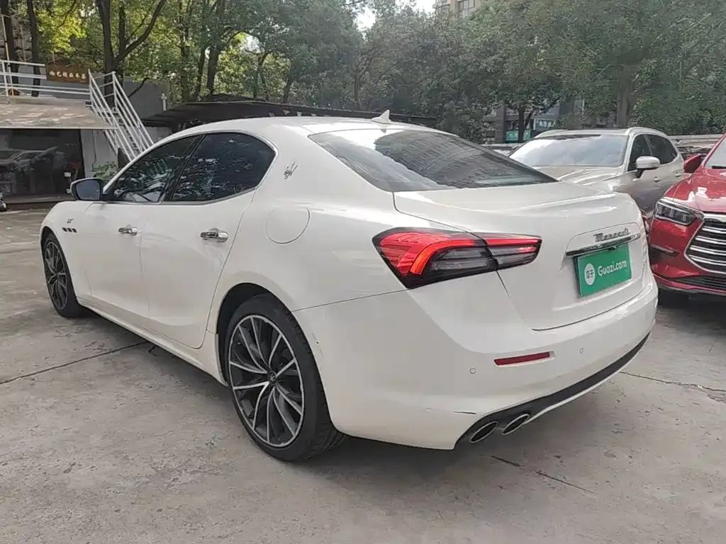 Maserati Ghibli — фото 4