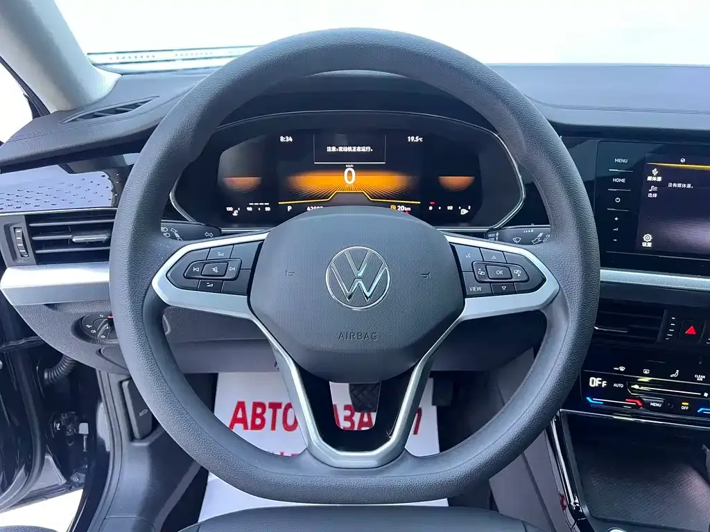 Volkswagen Passat — фото 5