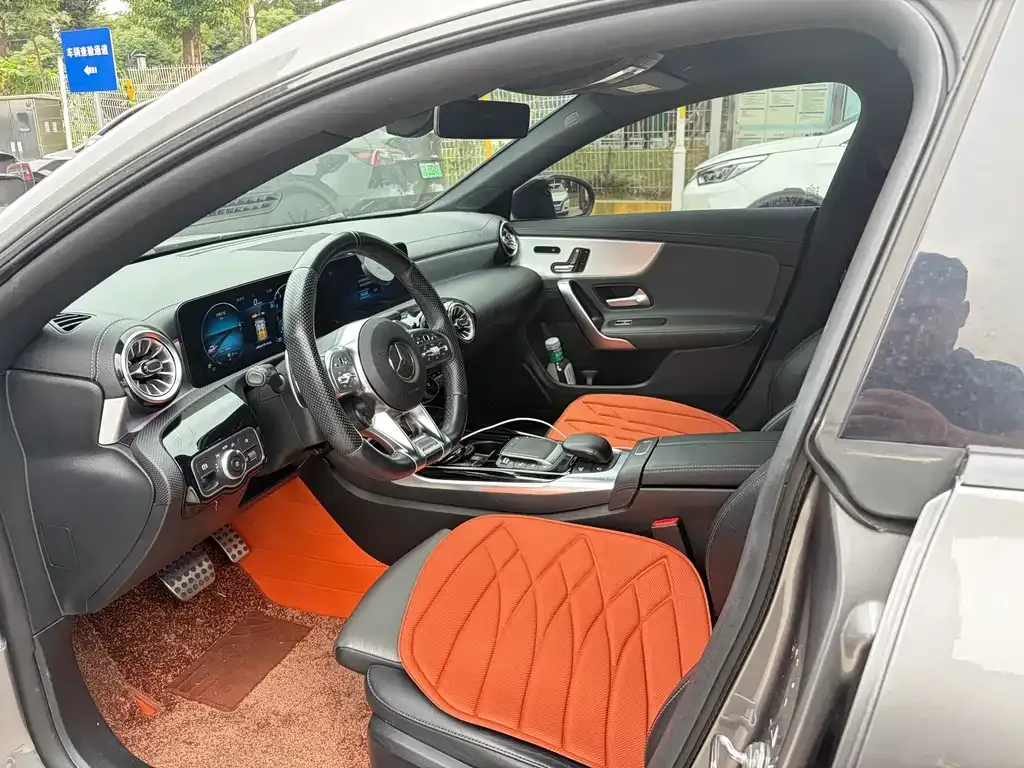 Mercedes-Benz CLA AMG — фото 8