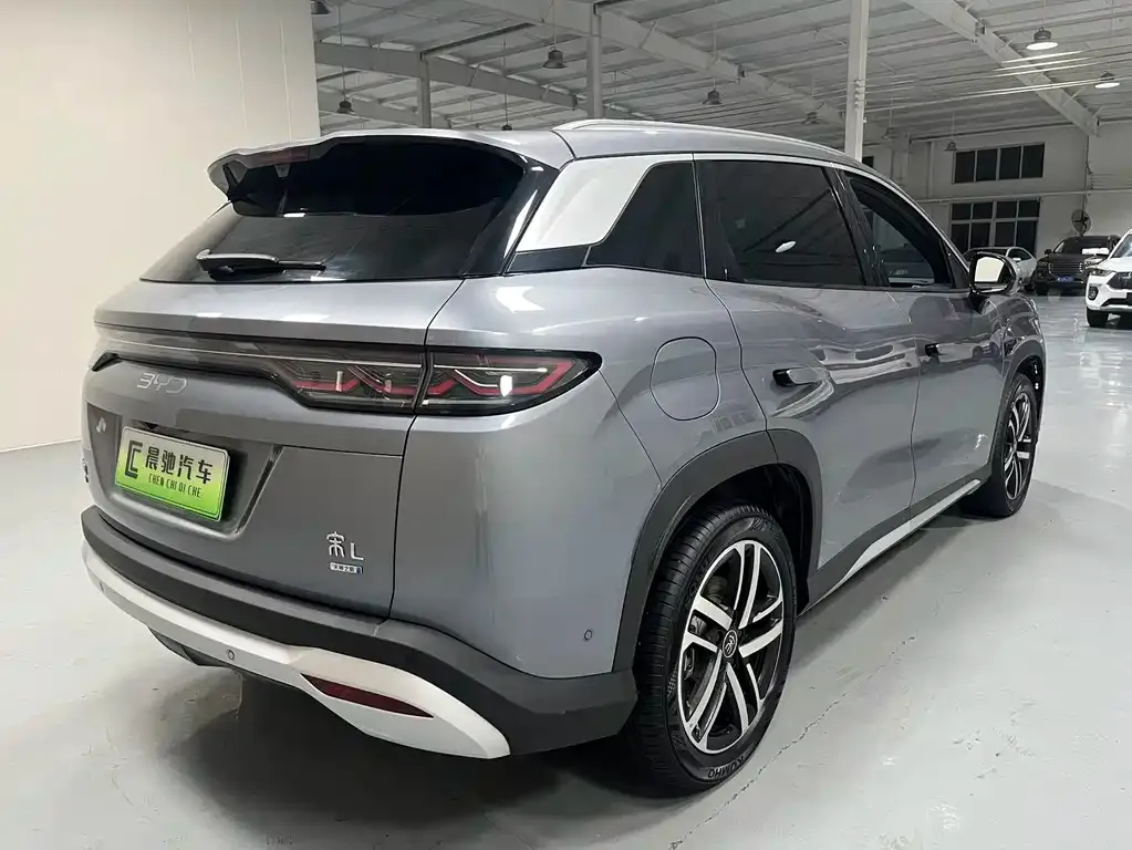 BYD L DM-i — фото 2