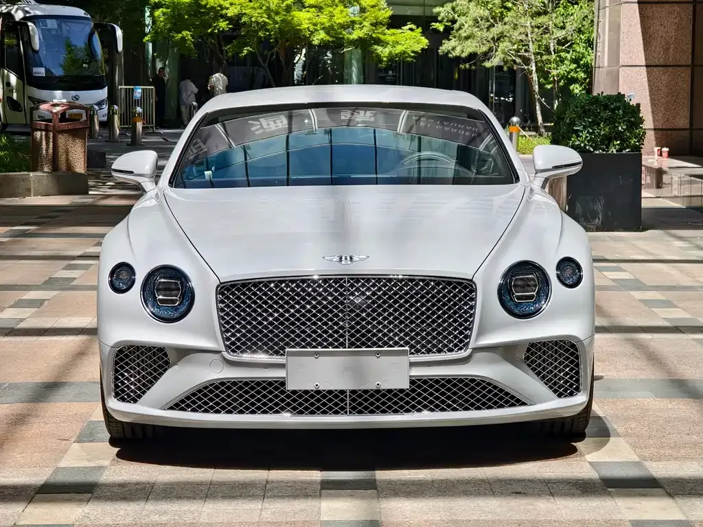 Bentley Continental — фото 10