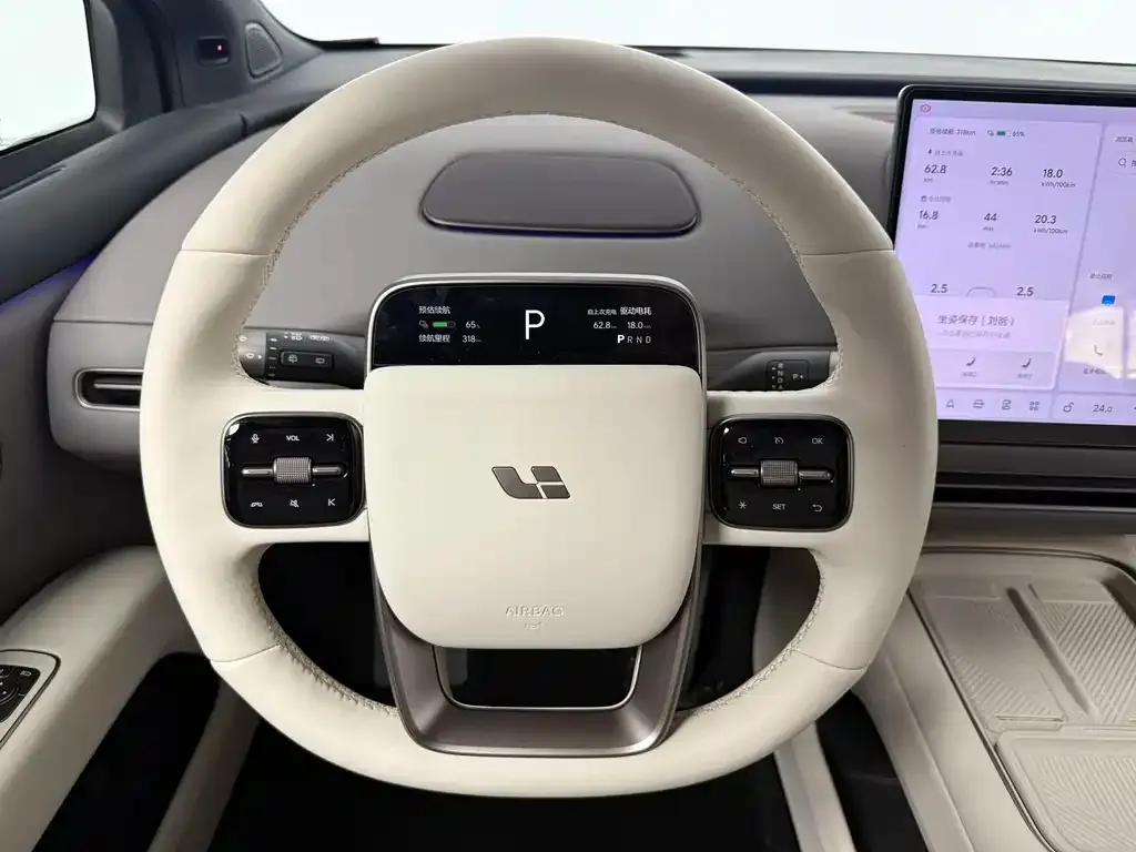 Li Auto Li i6 — фото 4