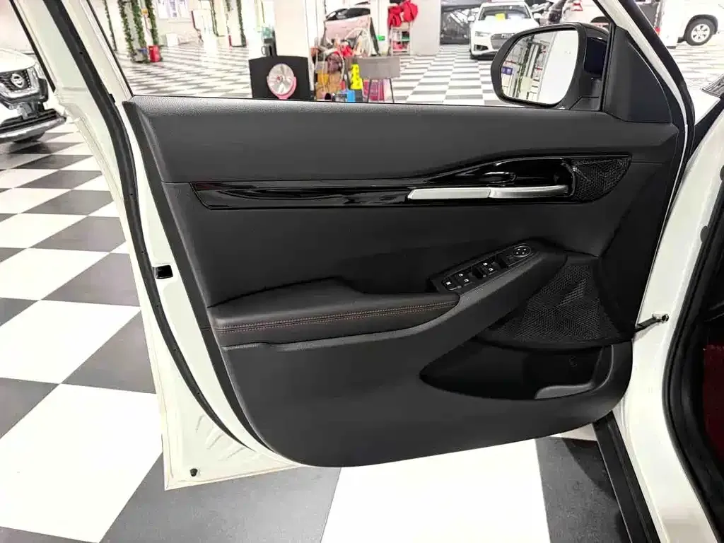 Kia KX3 — фото 8