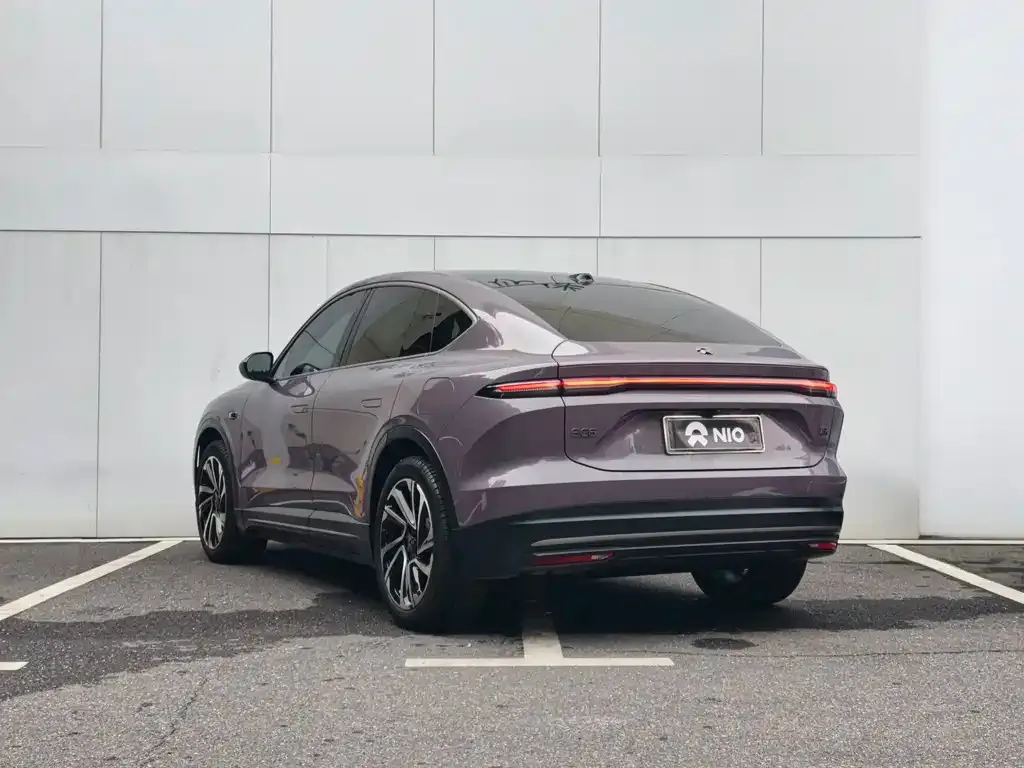 NIO EC6 — фото 8
