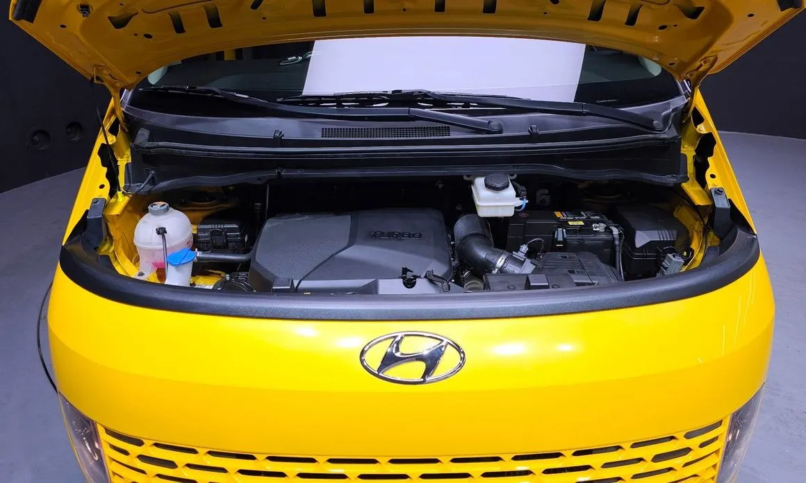 Hyundai Staria — фото 4
