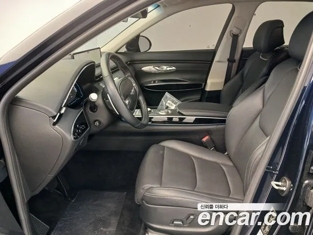 Genesis GV70 — фото 10