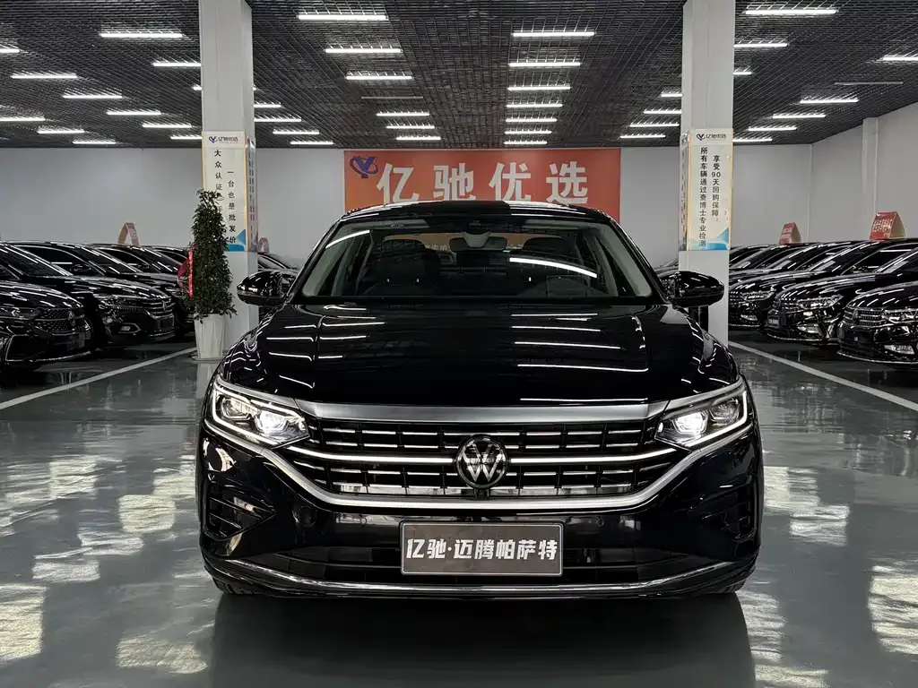 Volkswagen Passat — фото 8