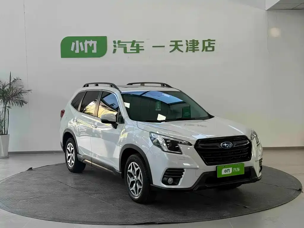 Subaru Forester — фото 10
