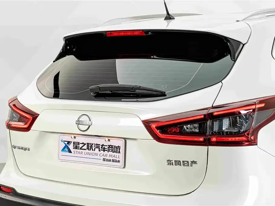 Nissan Qashqai — фото 4