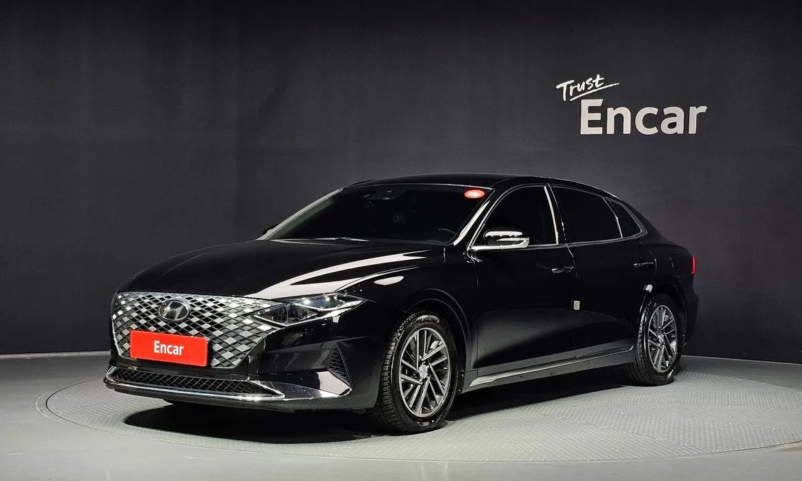 Hyundai Grandeur — фото 1