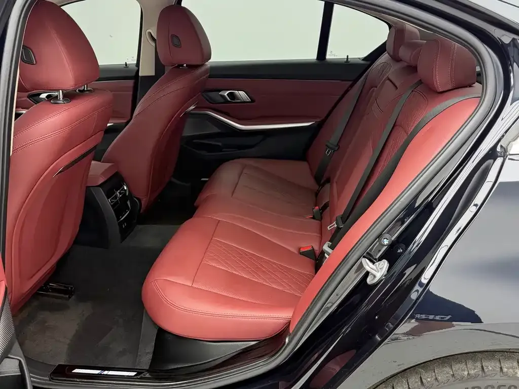 BMW 3 Series — фото 10
