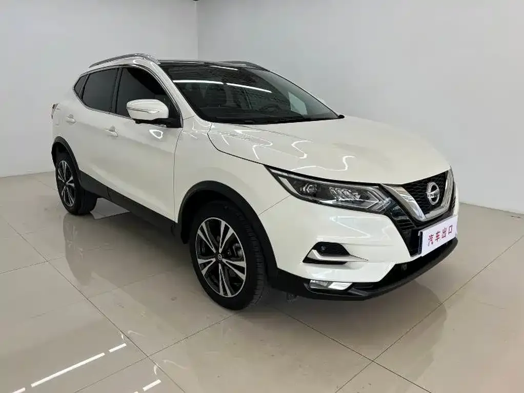 Nissan Qashqai — фото 6