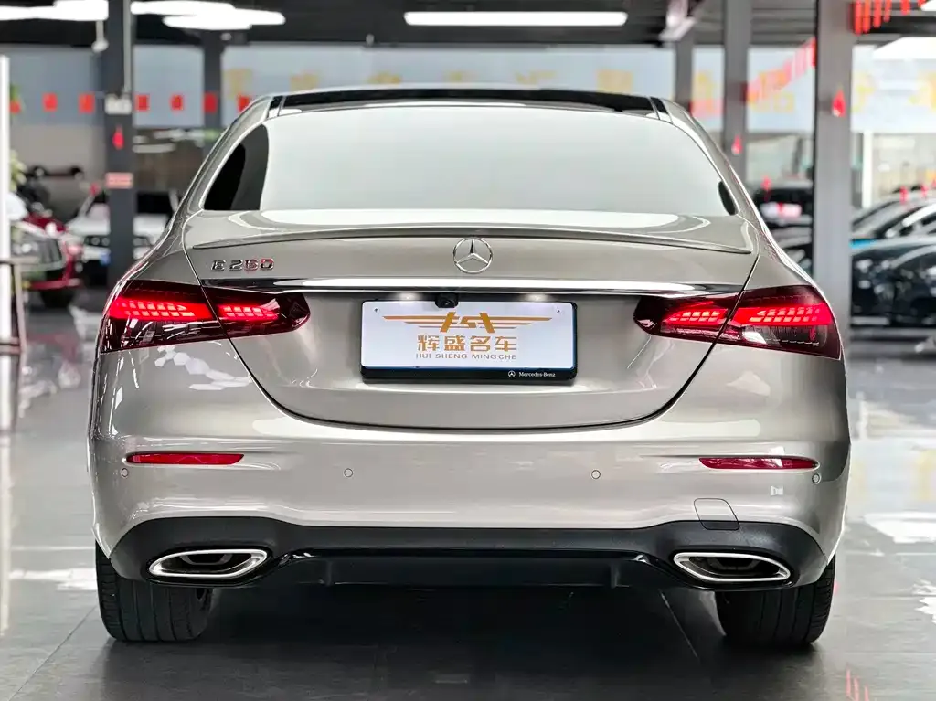 Mercedes-Benz E-Class (Import) — фото 7