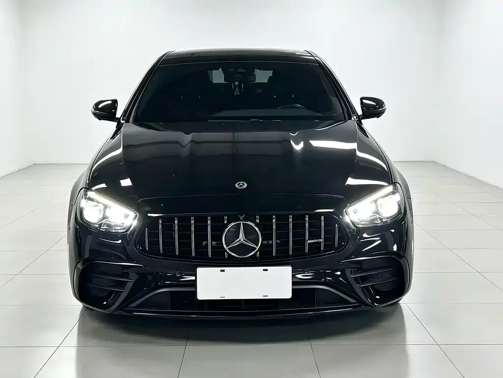 Mercedes-Benz E-Class AMG — фото 2