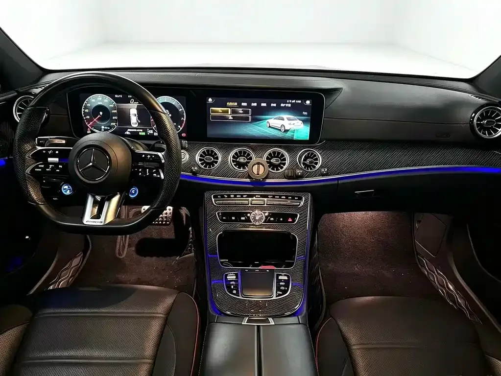 Mercedes-Benz E-Class AMG — фото 8