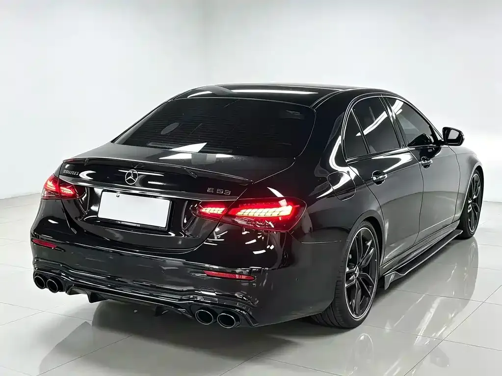 Mercedes-Benz E-Class AMG — фото 4