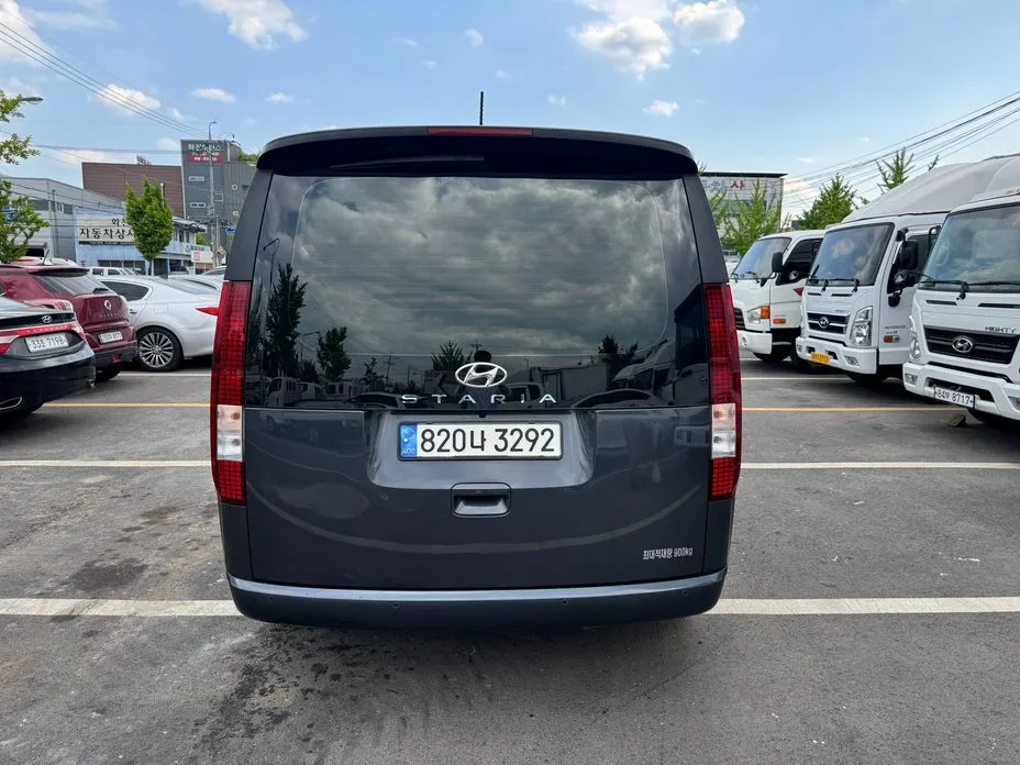 Hyundai Staria — фото 4