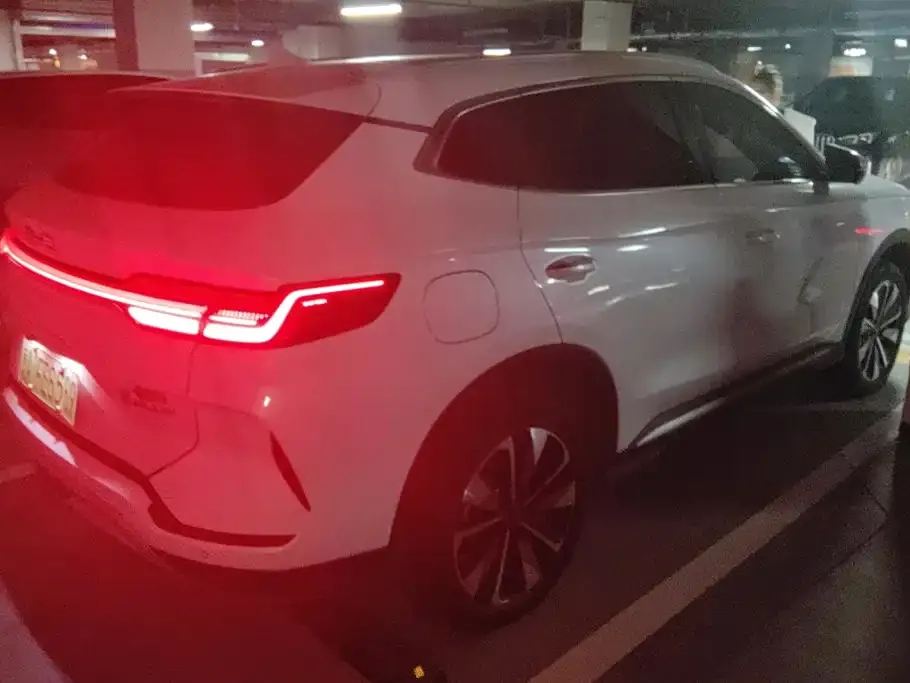 BYD PLUS New Energy — фото 2