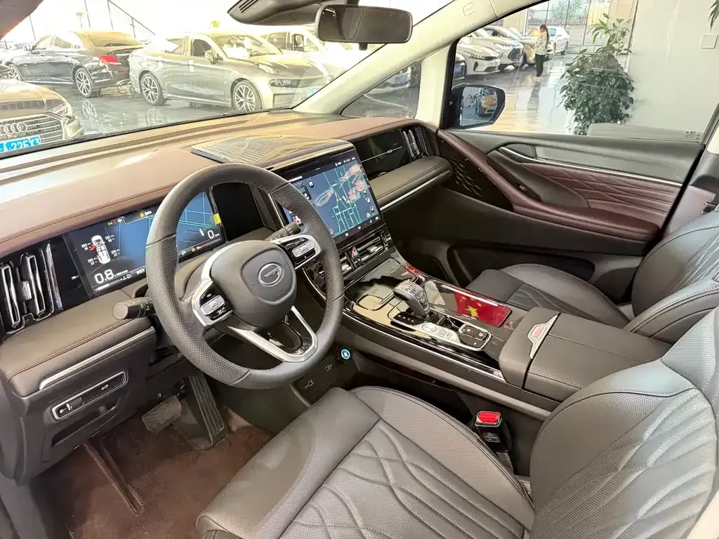 GAC Motor Trumpchi M8 — фото 9