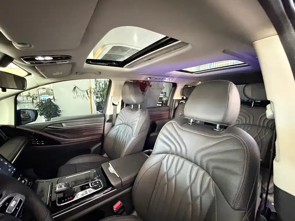 GAC Motor Trumpchi M8 — фото 4
