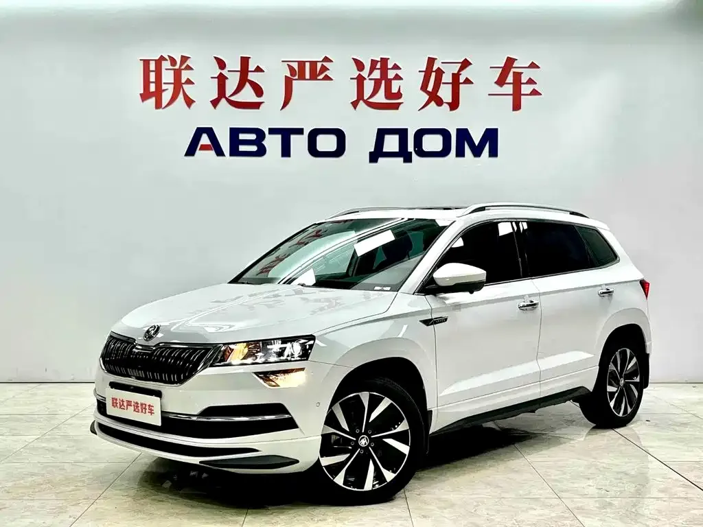Skoda Karoq — фото 1
