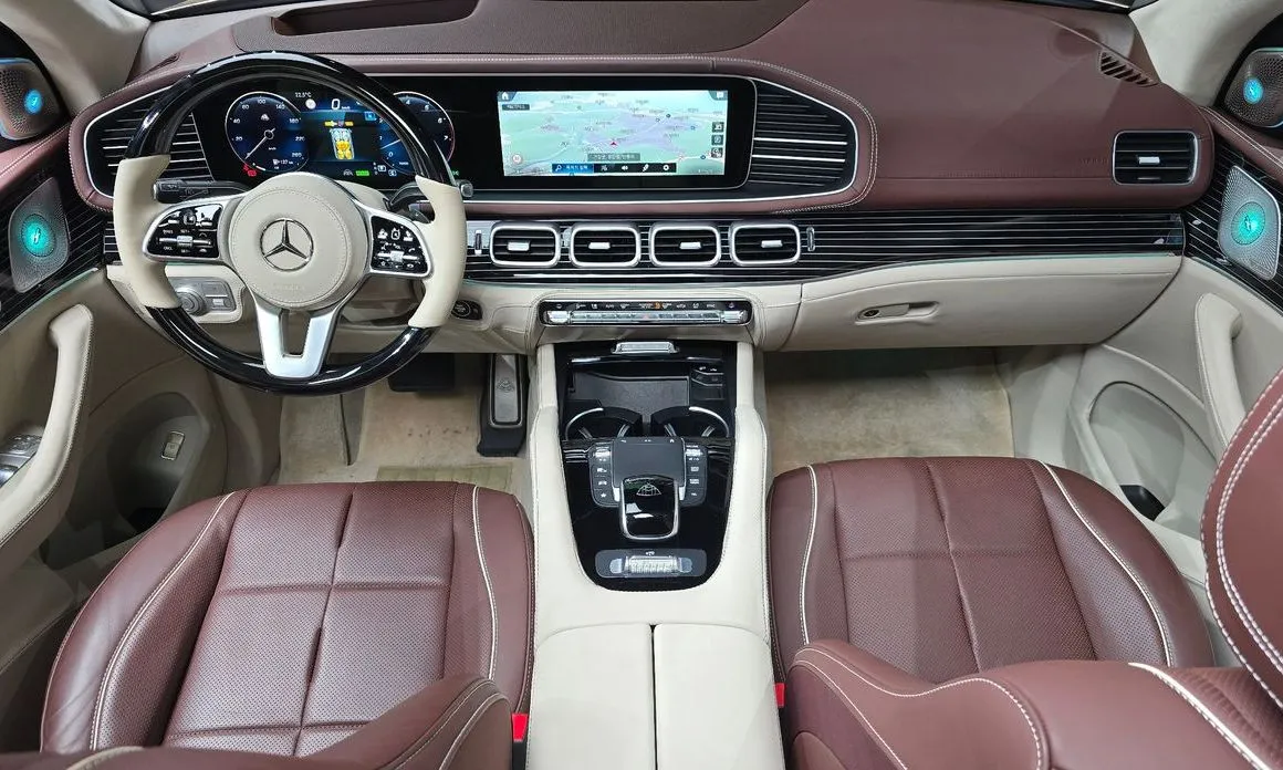 Mercedes-Benz GLS-Class — фото 8