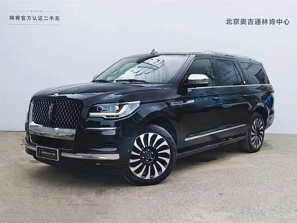 Lincoln Navigator — фото 1