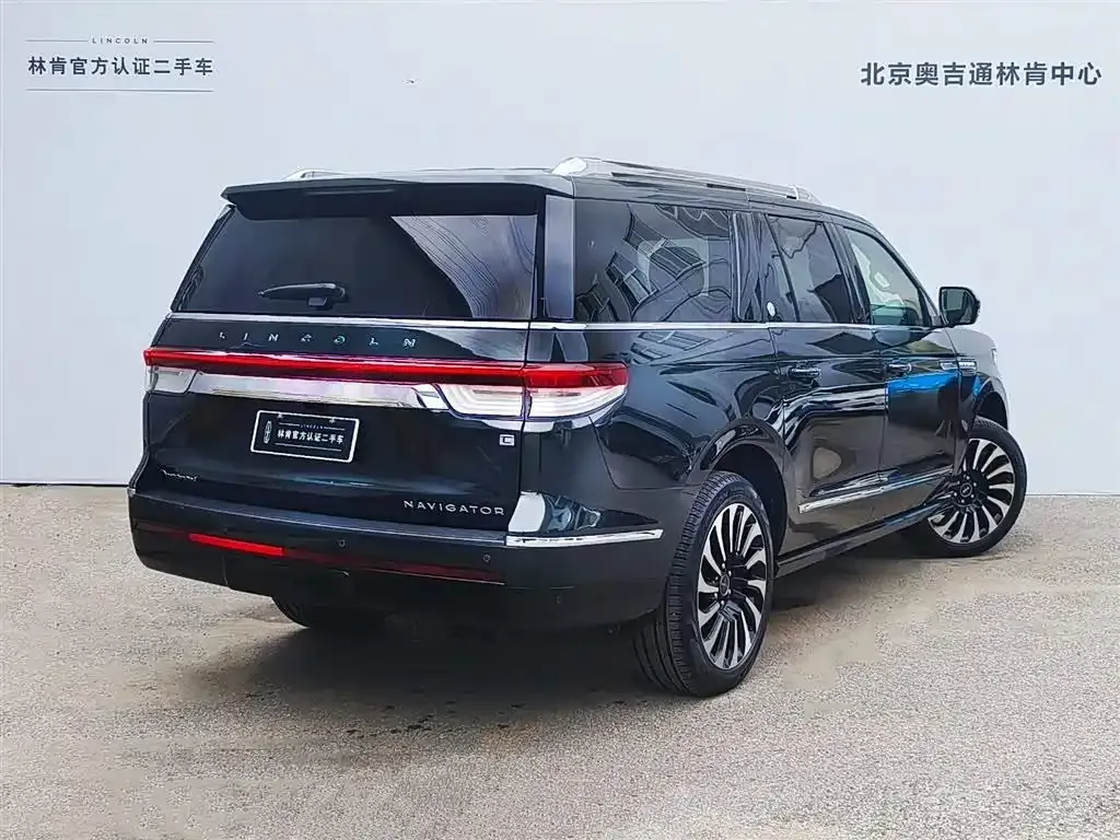 Lincoln Navigator — фото 9