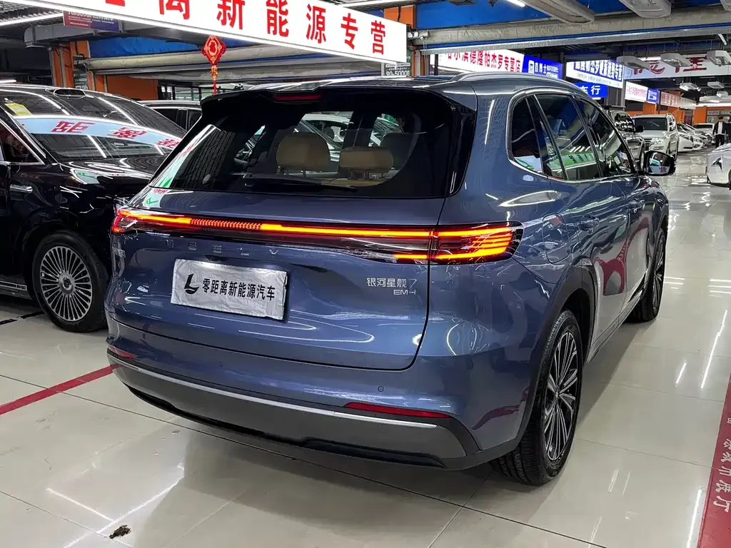Geely Galaxy Xingjian 7 — фото 4