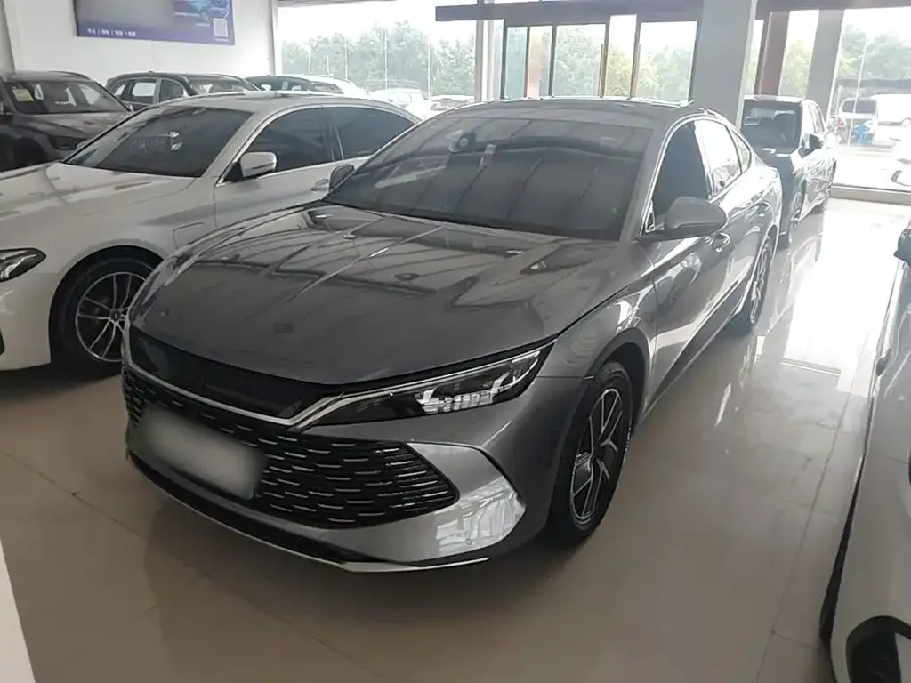 BYD Qin L — фото 9
