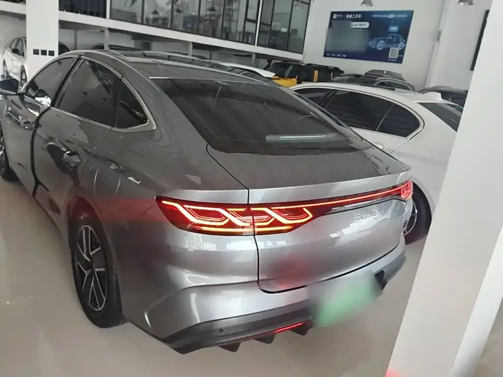 BYD Qin L — фото 3