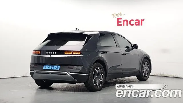 Hyundai Ioniq5 — фото 5