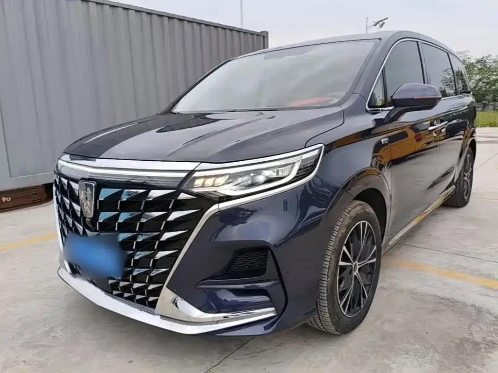 Roewe iMAX8 — фото 1